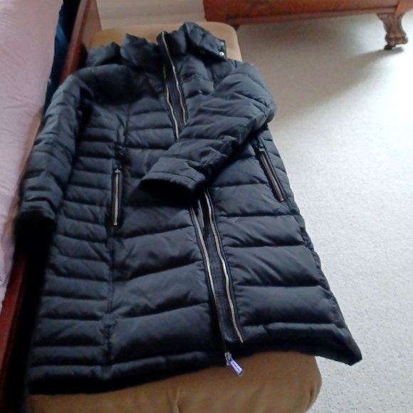 Michael Kors Jackets & Blazers - Michael kors beautiful 😍 long jacket 😍